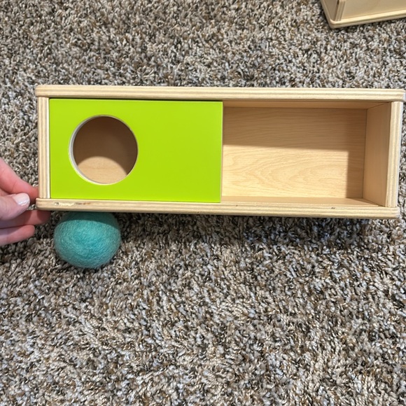 LOVEVERY Sliding Top Box - Picture 3 of 4